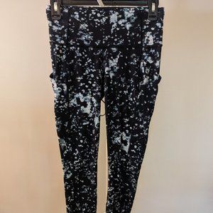 Lululemon Athletica Align Crop Leggins